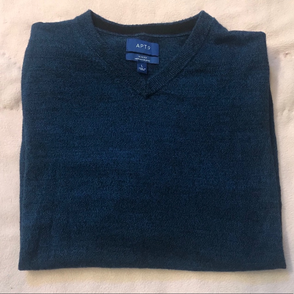 Apt.9 V-neck sweatshirt